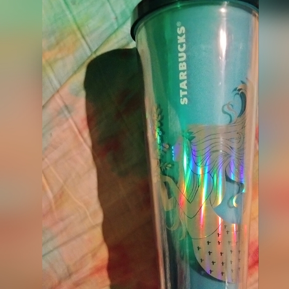 NWT Starbucks 2022 NEW* Mermaid Frosted Iridescent Tumbler - Picture 4 of 10
